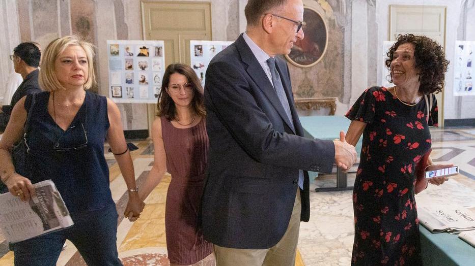 Letta a Modena, Di Maio e il campo largo «Alleati? Di sicuro non con Meloni»