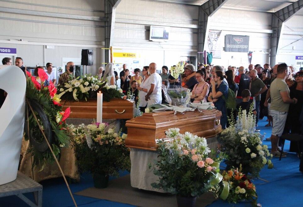 I funerali che si sono tenuti ieri a Reggio Emilia