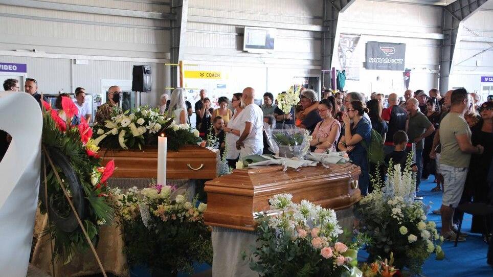 I funerali che si sono tenuti ieri a Reggio Emilia