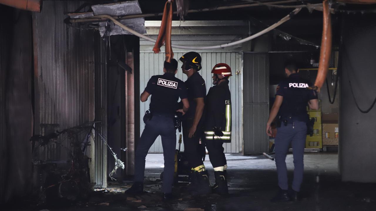 Paura a Reggio Emilia: scooter distrutto dal fuoco