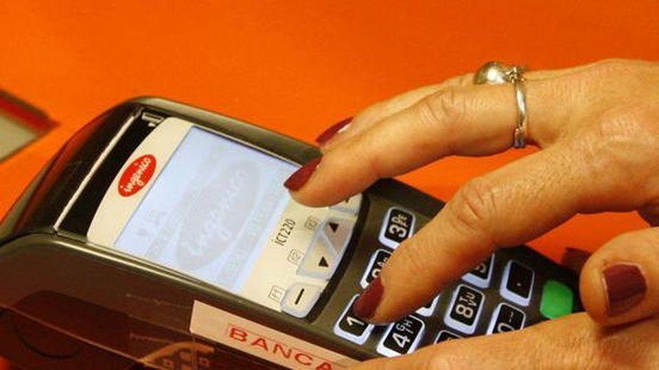 Dal 30 giugno non si potranno più rifiutare i pagamenti col pos