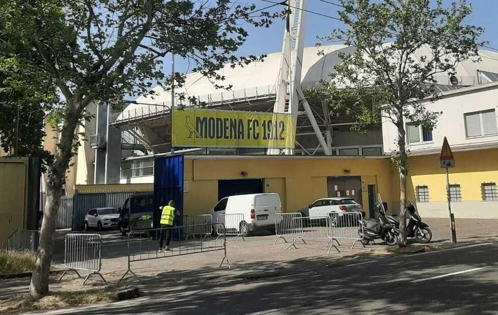 Modena Il Braglia si mette a nuovo per la B Nel piazzale c’è la “casa” del Var 
