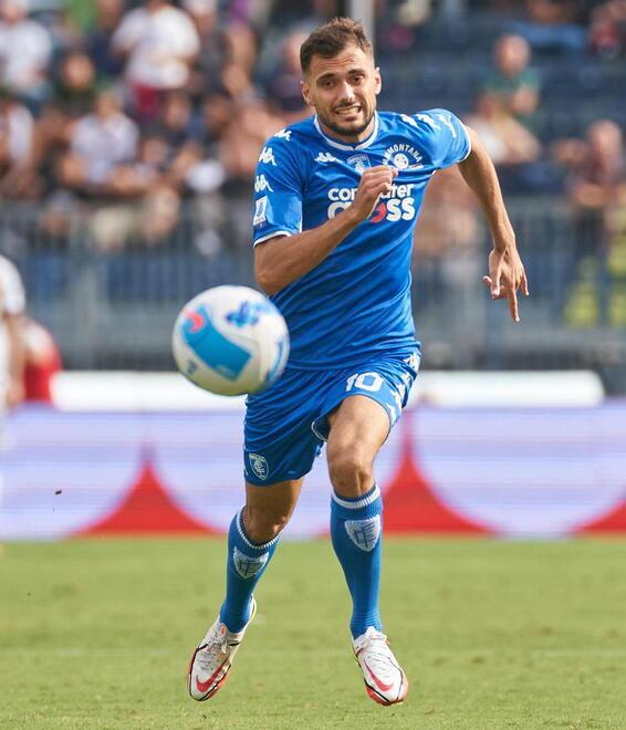 La Fiorentina pressa su Nedim Bajrami. Accardi segna anche il nome di Gabbia 