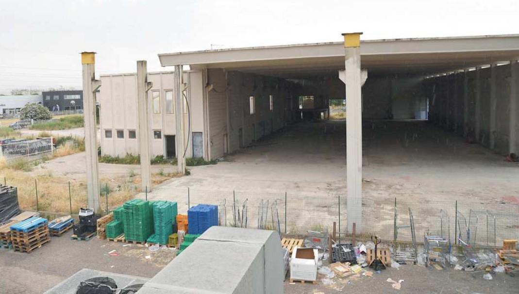 Nell’area ex Scav Prema stanno per partire i lavori di demolizione e ricostruzione (foto Agenzia BF)
