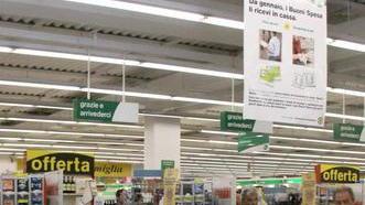 Supermercato aperto grazie ai precari
