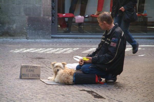 Arriva l’ordinanza anti mendicanti 