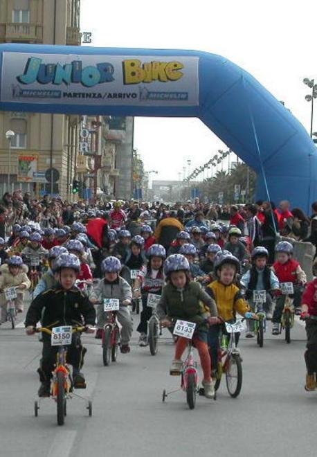 Domenica la Gran fondo Attesi 2300 partecipanti 