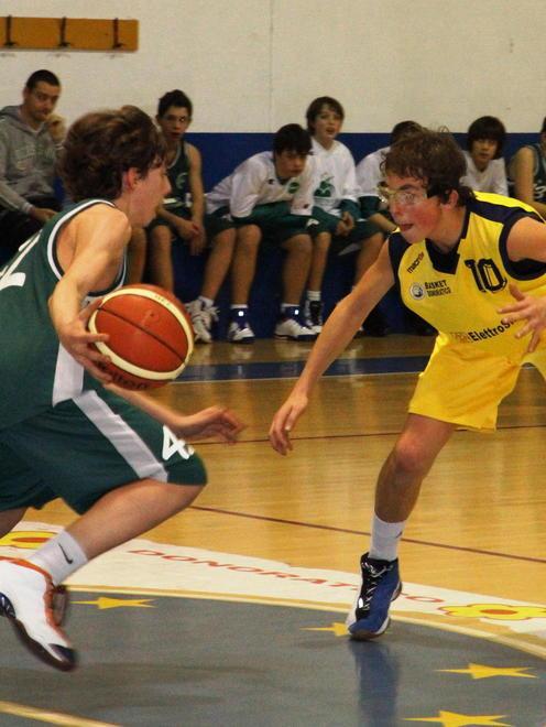 Donoratico, l’under 15 debutto ok 