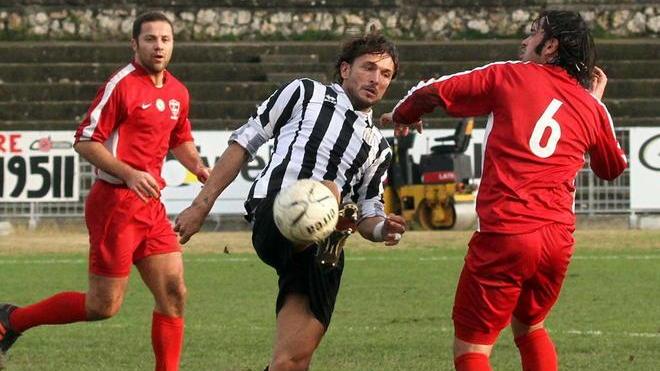 Pisa ko, secondo posto in bilico