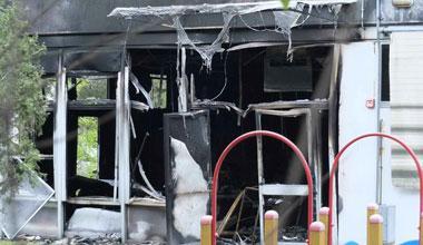 Distrutto da un incendio l’ex asilo di Cisanello 