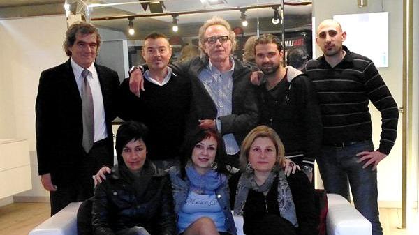 Si uniscono in cooperativa e salvano il posto di lavoro