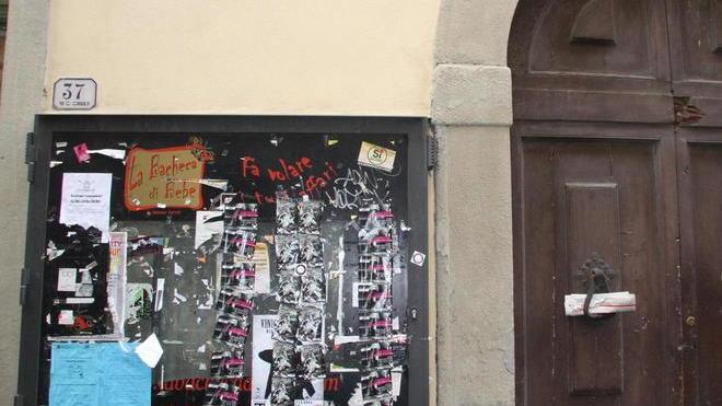 Addio alle bacheche di via Garibaldi