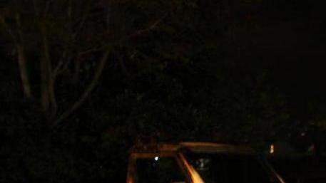 Brucia il carro attrezzi «Io lo so chi è stato»
