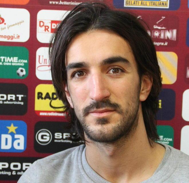 Maglia gigante con numero 25 volerà in cielo 