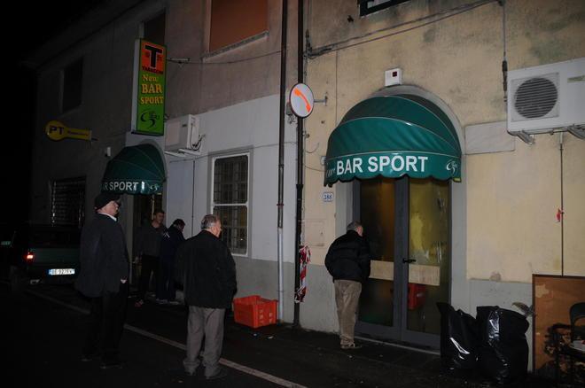 Appiccarono il fuoco a un locale dopo il furto Denunciati dai carabinieri tre giovani 