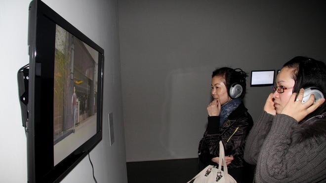 Il console cinese ai connazionali pratesi «Uscite dalle fabbriche e venite al Pecci»
