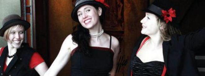 Miss Quincy &amp; Showdown in concerto