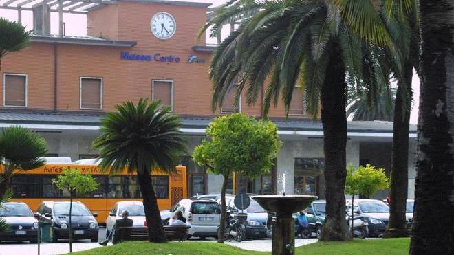 Il Pdl e Forza Nuova scendono in piazza contro il degrado