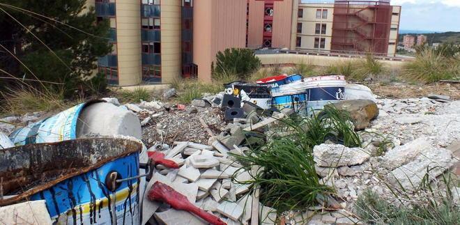 Discarica a Villamarina, Fli attacca i manager Asl 