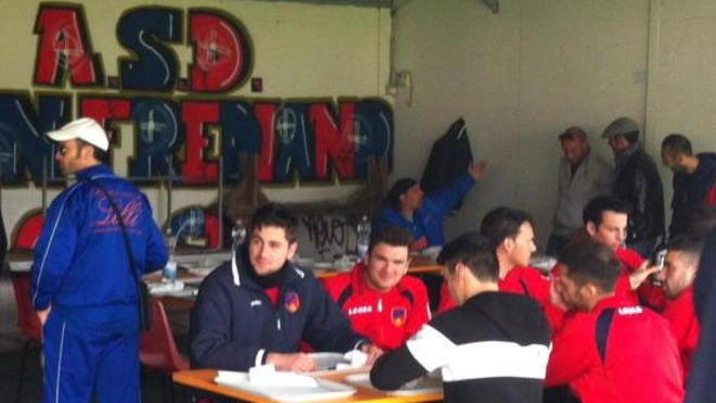 Aggiungi un posto a tavola c’è un avversario in più