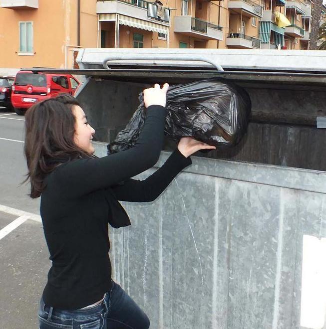 Tariffa dei rifiuti, aumenti per i negozi e nuove esenzioni 