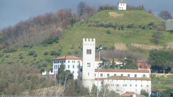 Sfida a due per conquistare il Comune