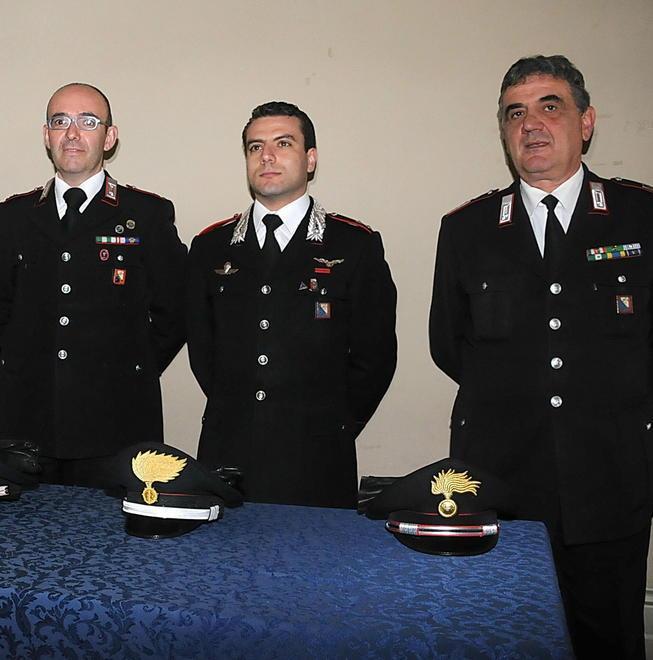 Incendiano il bar per eliminare le prove 