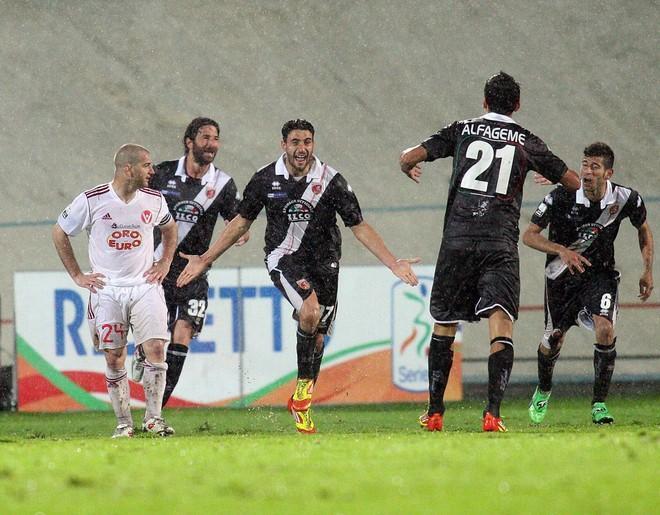 Il Grifone espugna Varese, sesto successo in trasferta 