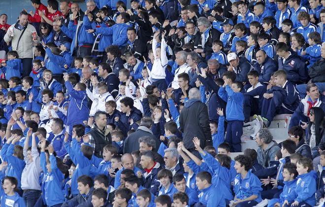 I giovani calciatori: ciao Piermario 