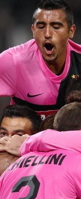 E’ il calcio degli scimmioni e degli ipocriti