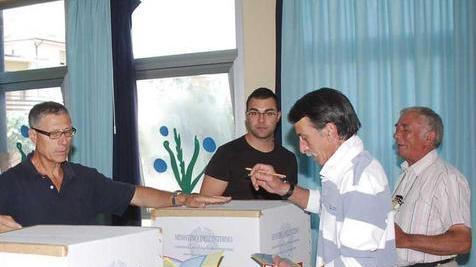 Candidato si dissocia e voterà contro il candidato sindaco