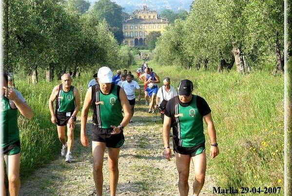 Oltre 10mila appassionati alla Marcia delle Ville 