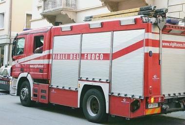 Sono dovuti intervenire i vigili del fuoco 