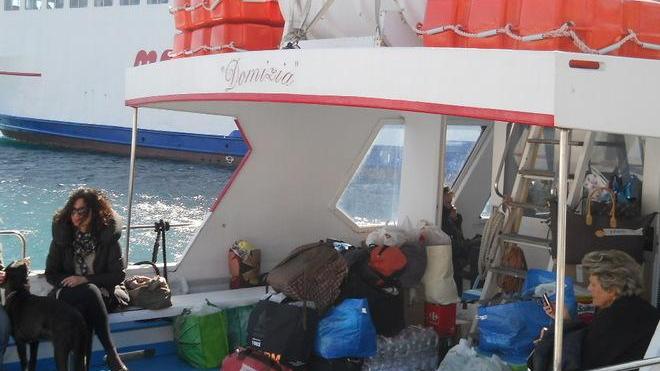 Niente nave, Giannutri è senza viveri