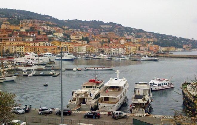 Porti alla Regione? «Sì, ma meglio al Lazio» 