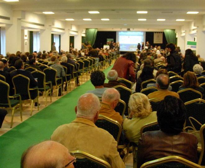 Microcredito e aiuto alle aziende in crisi 
