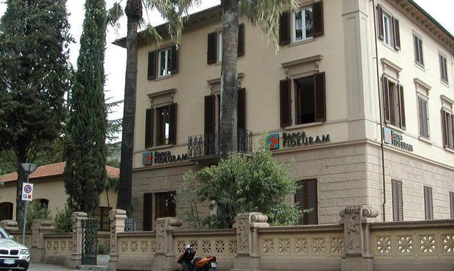 La Palazzina presidenza torna in vendita