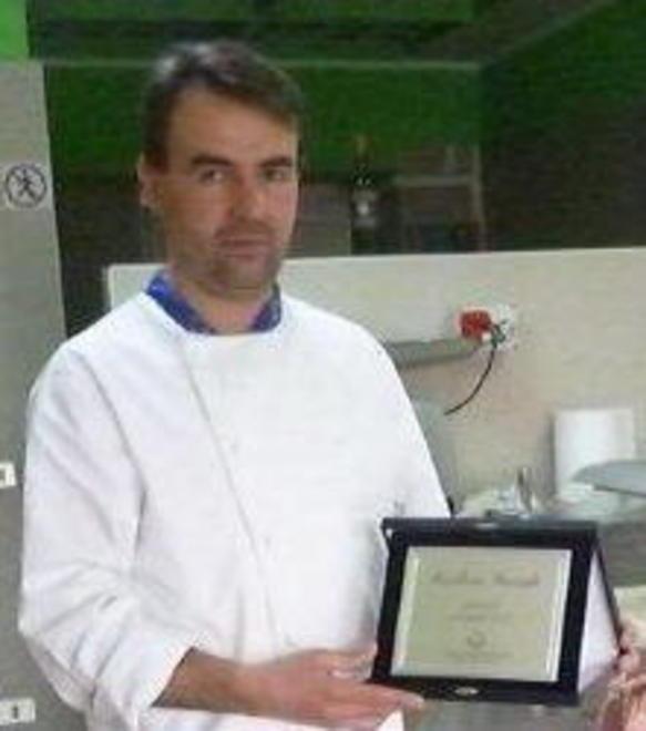 L’ex cuoco? In macelleria