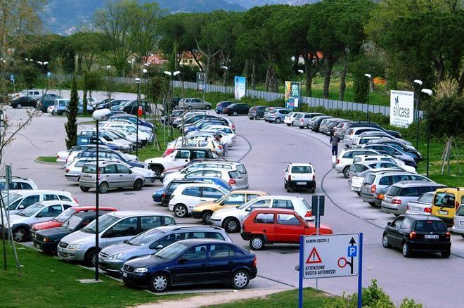 Chiuso di giovedì il parcheggio alla Pesa 