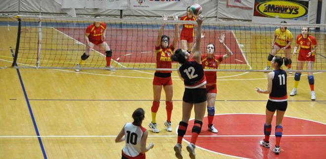 Volley, Cecina per la storia il Rosignano per la gloria 