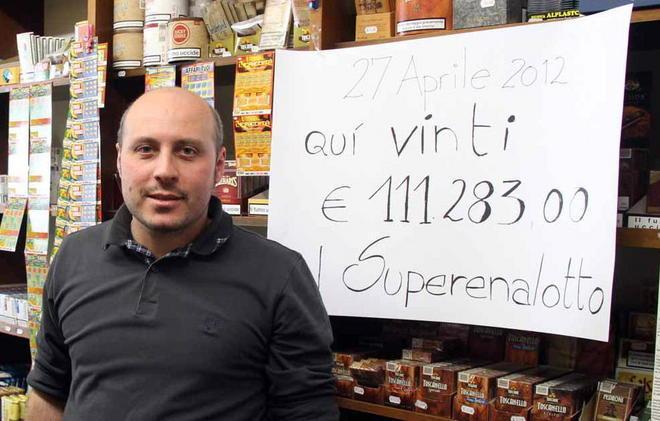 Oltre 100mila euro al Superenalotto 