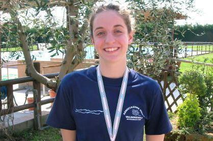Nuoto, Bellini regina nei 100 stile e dorso