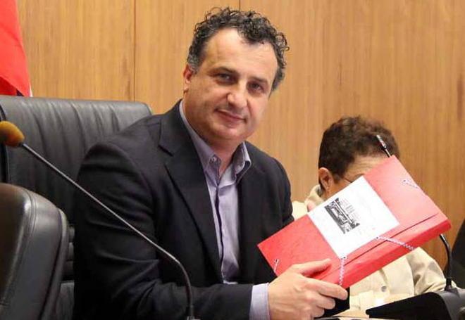 Per salvare l’ospedale 2.500 firme 