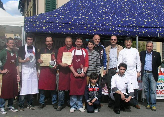 Migliaia di visitatori presi per la gola con le bontà locali