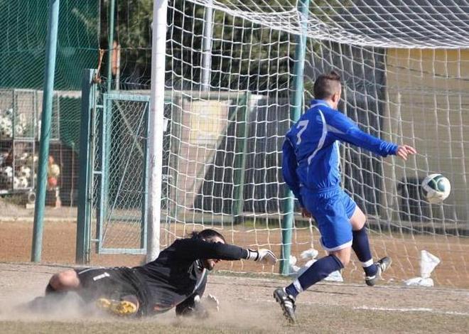 Delusione California pari casalingo e addio al sogno-scudetto 