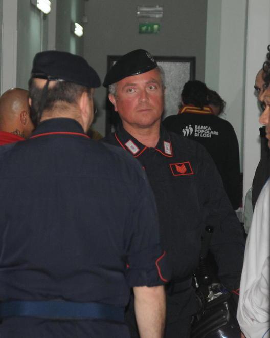 Petardo sullo spogliatoio Indagini dei carabinieri