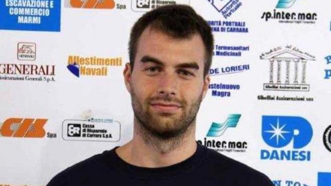 Nel match tra deluse Santoni scrive il lieto fine di Carrara