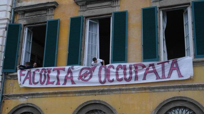 Scienze politiche occupata per parlare della Fornero