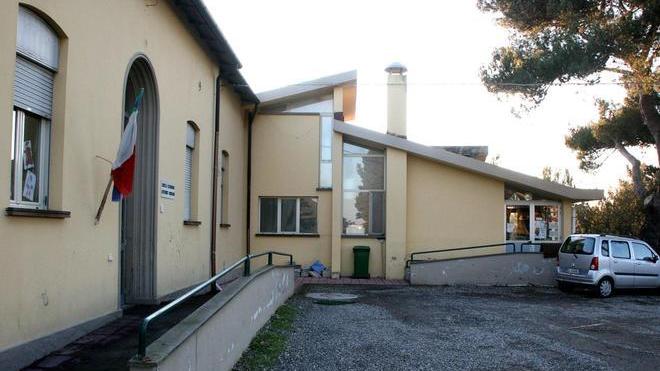 Materna chiusa, slitta il trasferimento