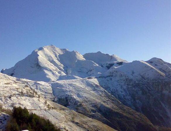 Transito dalla Lugnola per i camion del Sagro